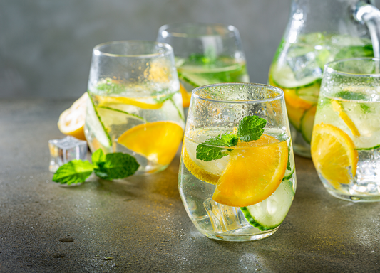 Gut-Healthy Summer Drinks for a Glowing You !