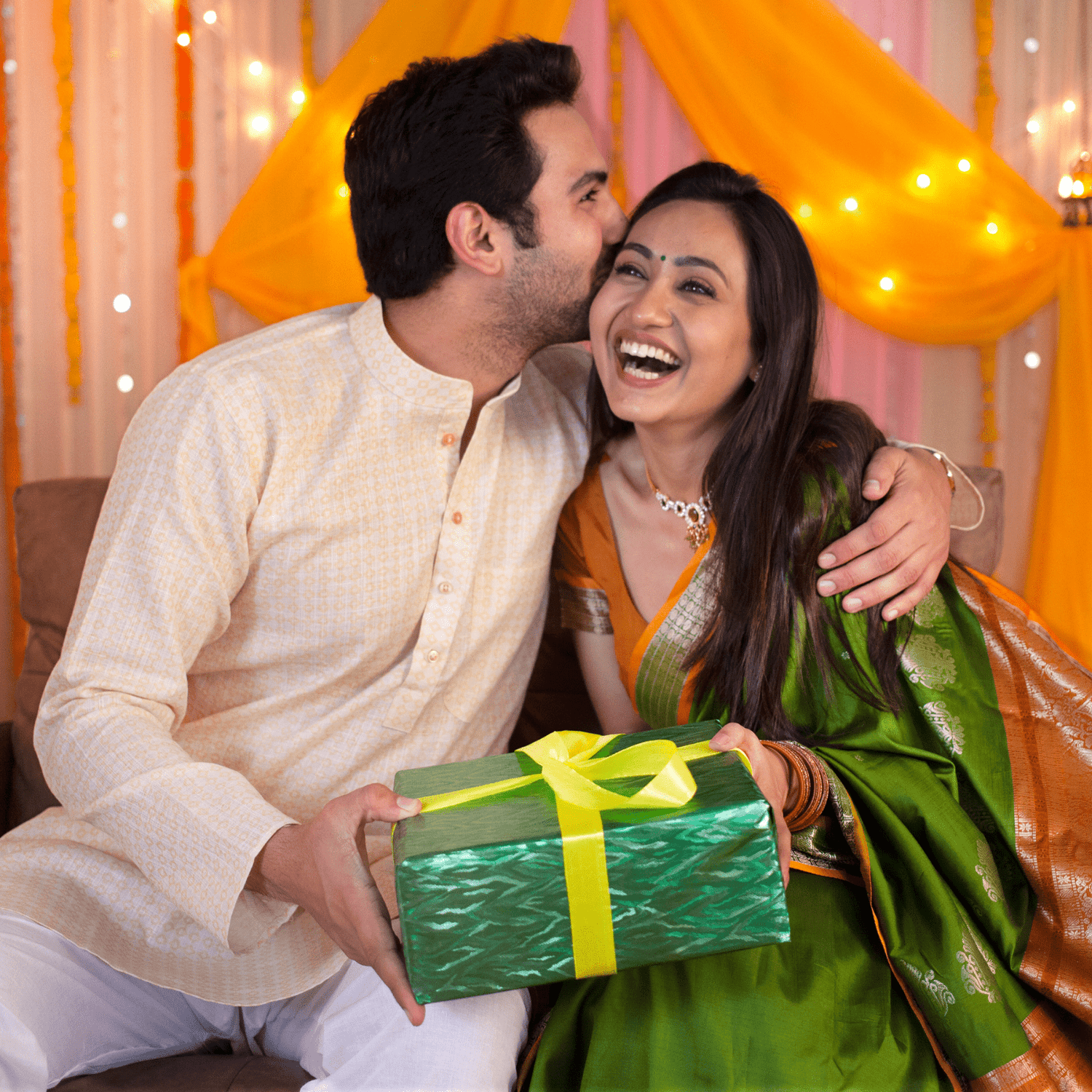 FOR COUPLES - SIMREE
